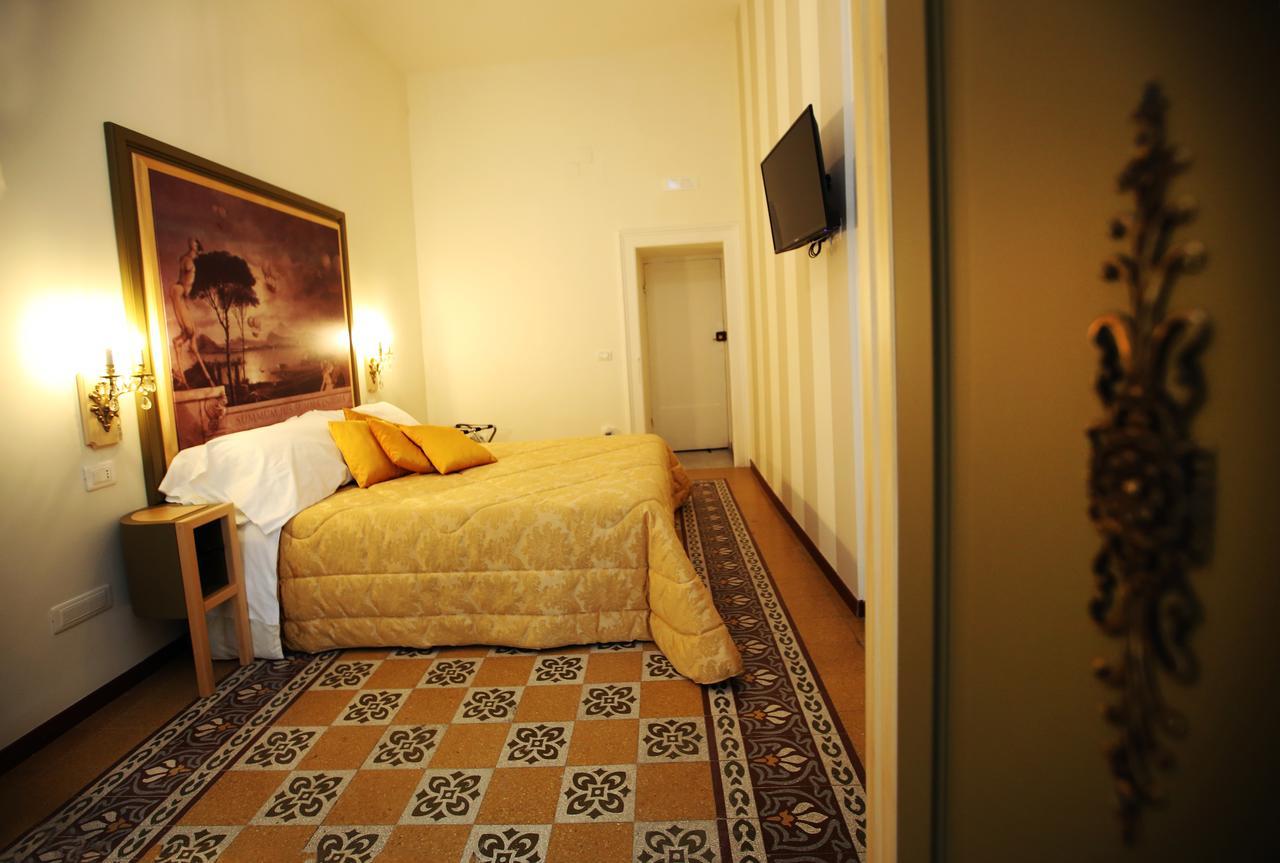 La Bella Napoli B&B Extérieur photo