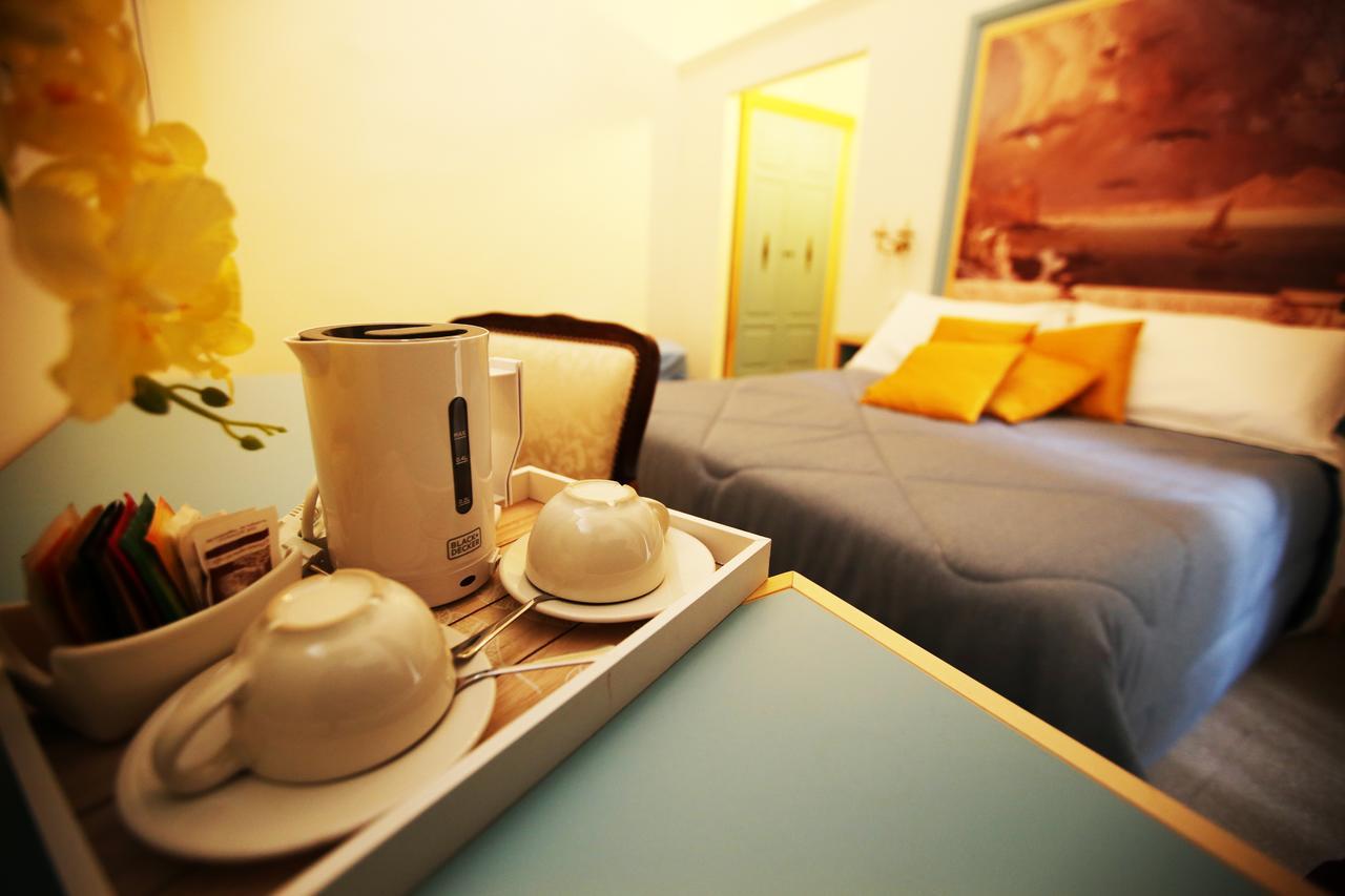 La Bella Napoli B&B Extérieur photo